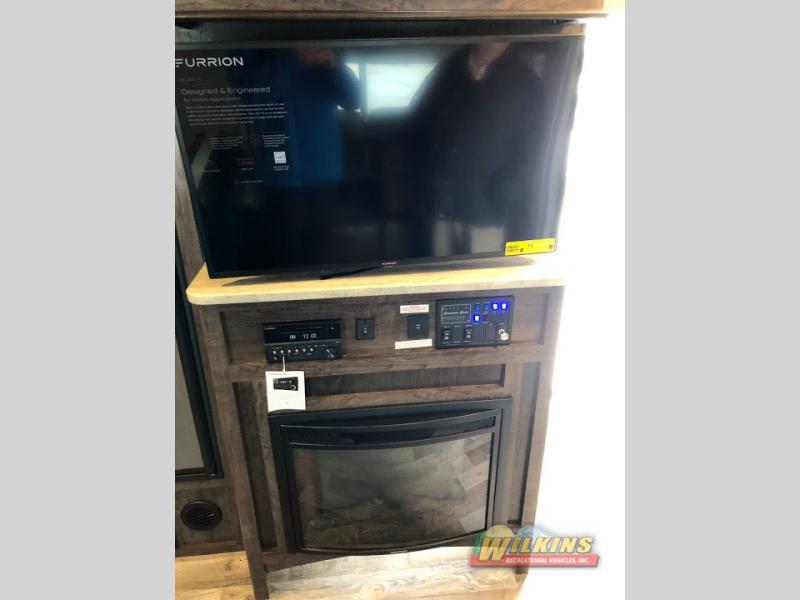 Cruiser Embrace Travel Trailer Fireplace