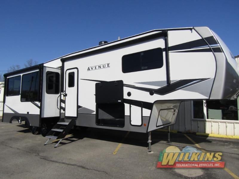 A New 2022 Alliance RV Avenue 36BRM for sale at Wilkins RV